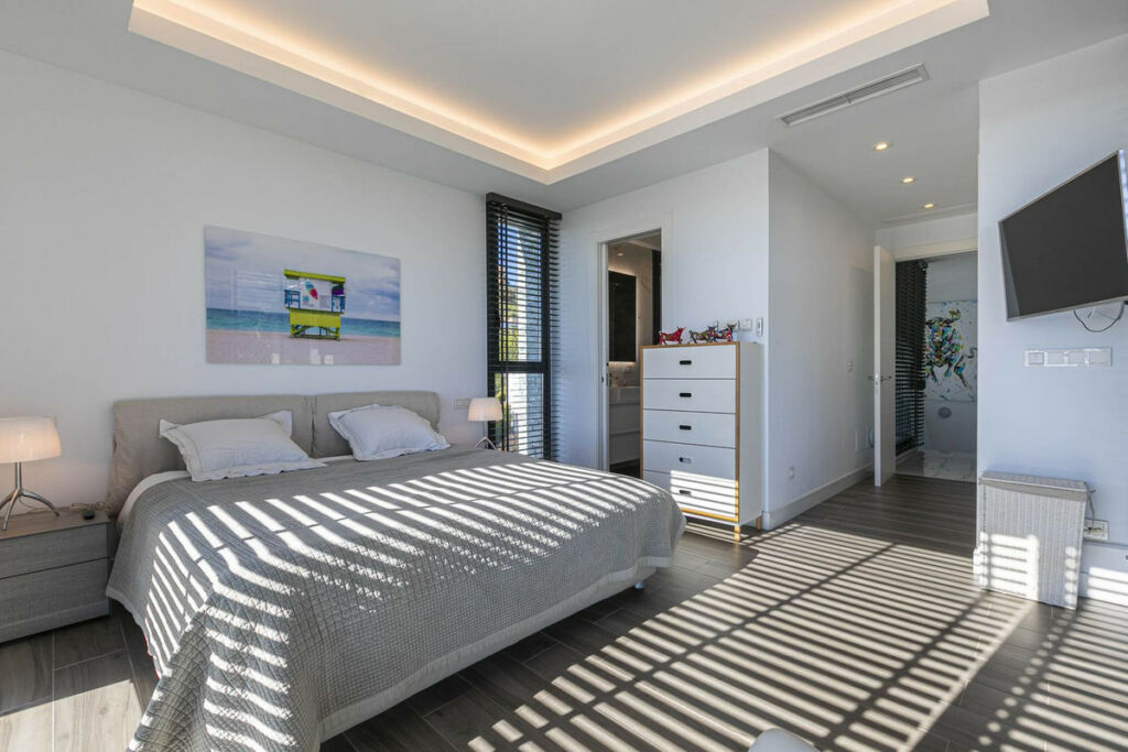 Detached Villa Benahavís Málaga - image 45