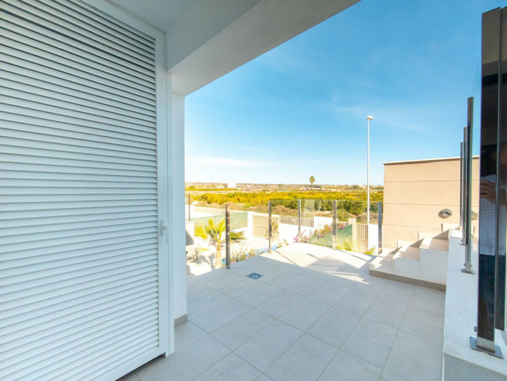 Detached Villa Guardamar del Segura Alicante - image 45