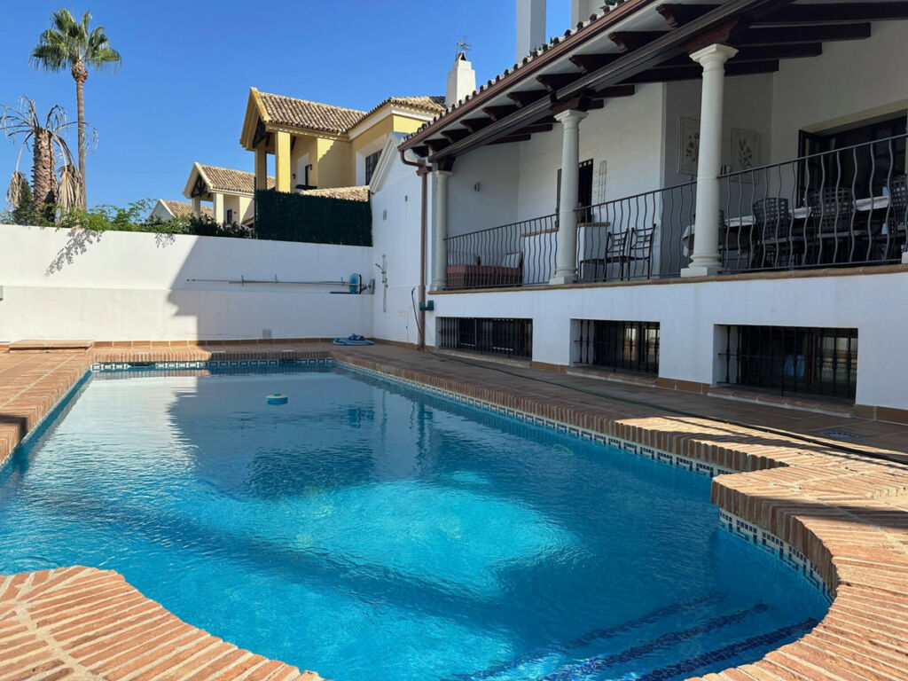 Detached Villa San Pedro de Alcántara Málaga - image 48