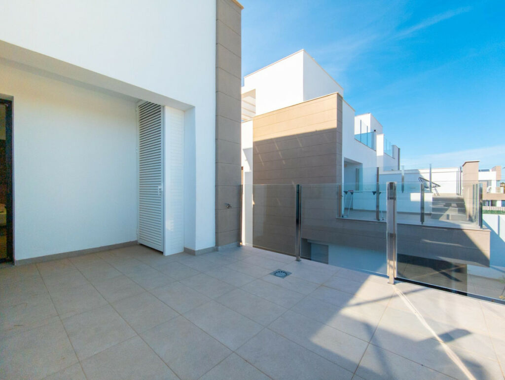 Detached Villa Guardamar del Segura Alicante - image 47