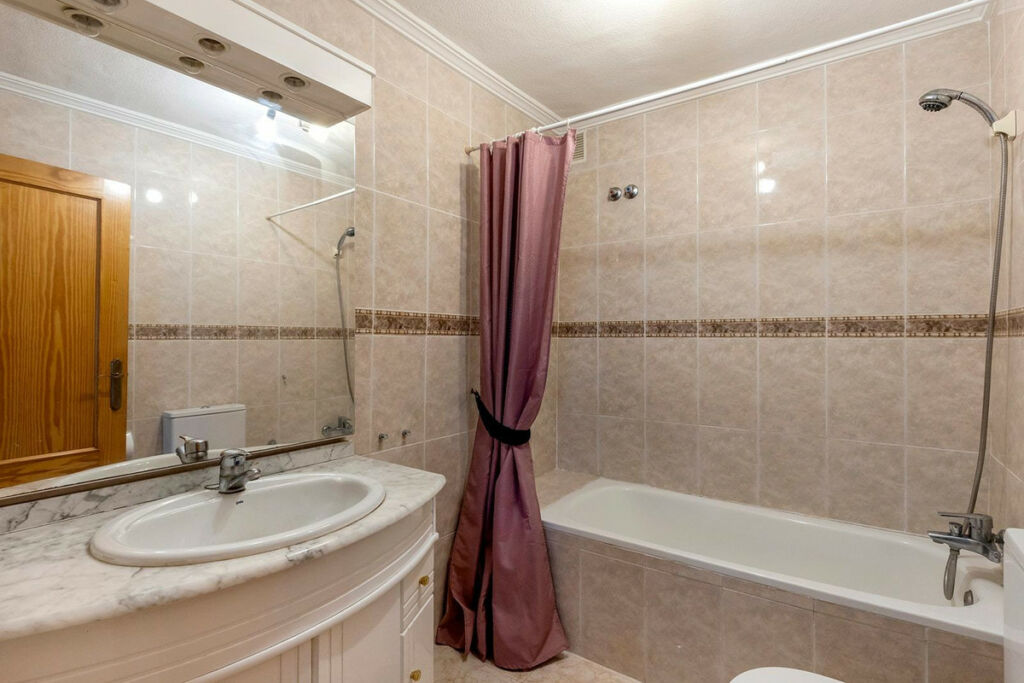 Detached Villa Torrevieja Alicante - image 48