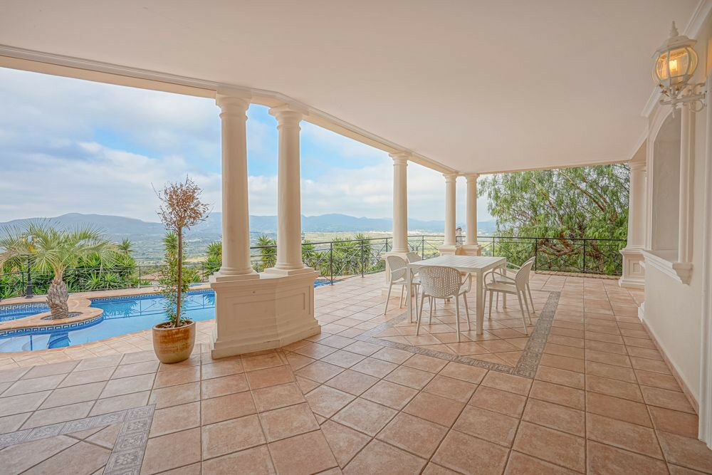 Detached Villa Javea Alicante - image 5