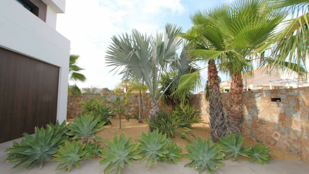 Detached Villa Rojales Alicante - image 5