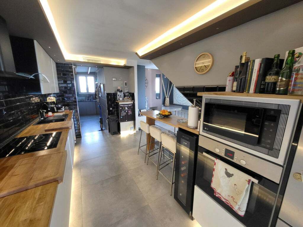 Townhouse Guadalmina Alta Málaga - image 13