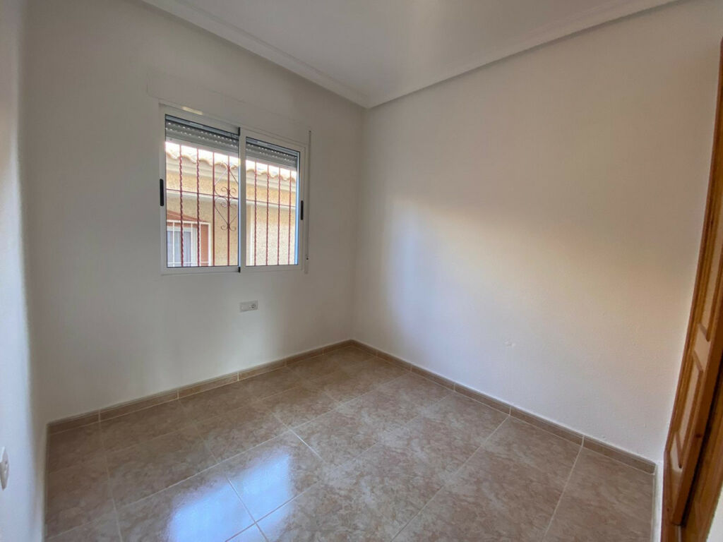 Townhouse Montemar Alicante - image 4