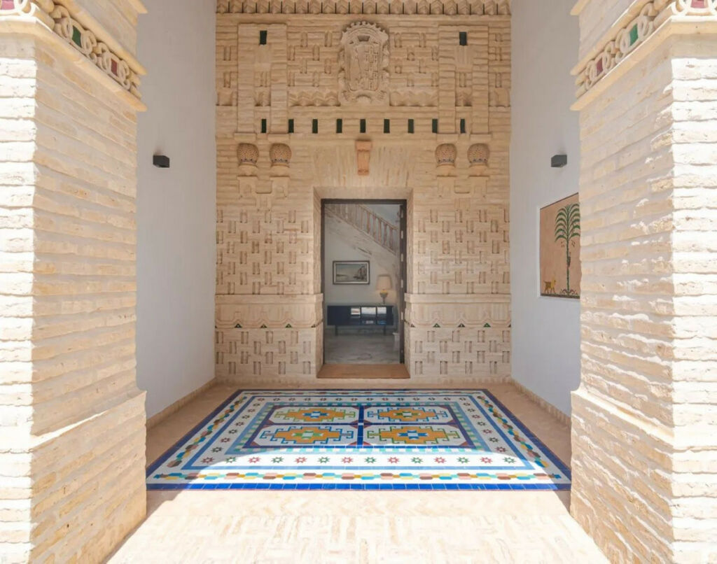 Detached Villa Sierra Blanca Málaga - image 5