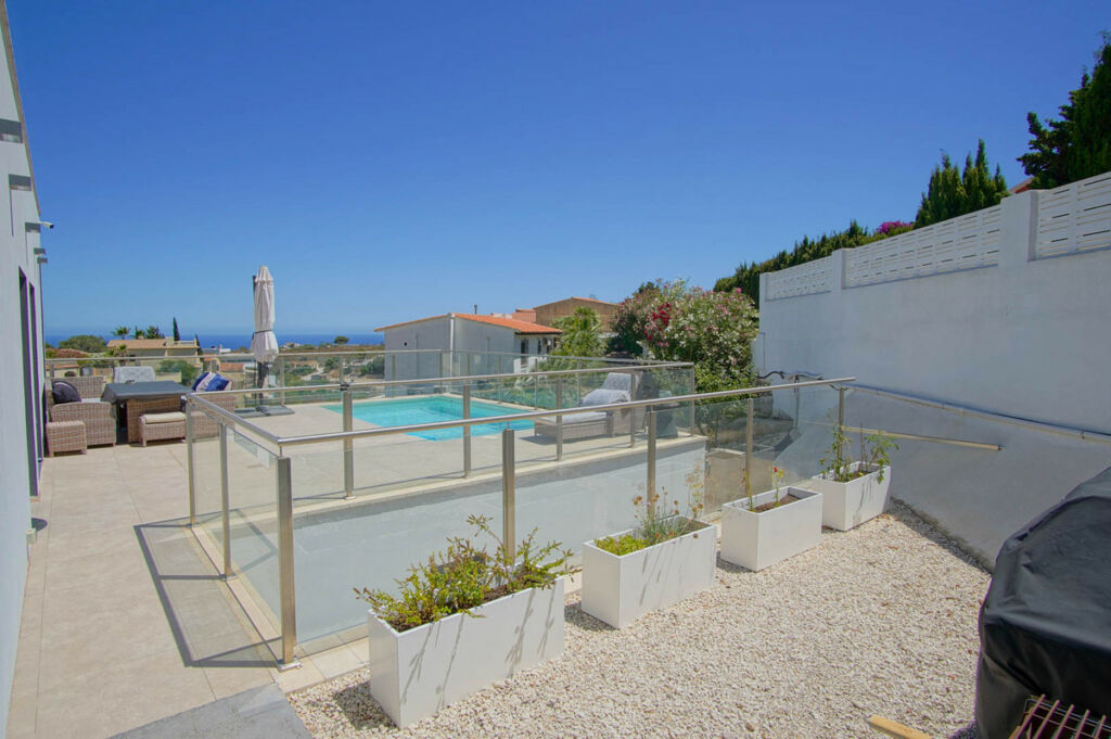 Detached Villa Cumbre del Sol Alicante - image 5