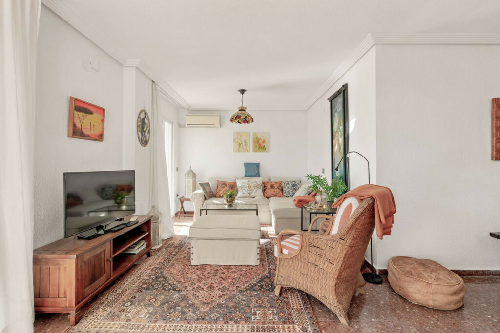 Middle Floor Apartment Torremolinos Málaga - image 5