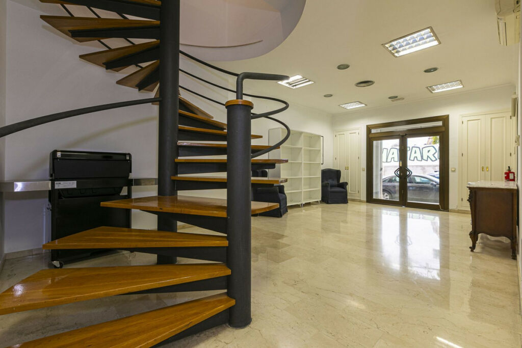 Warehouse Marbella Málaga - image 5
