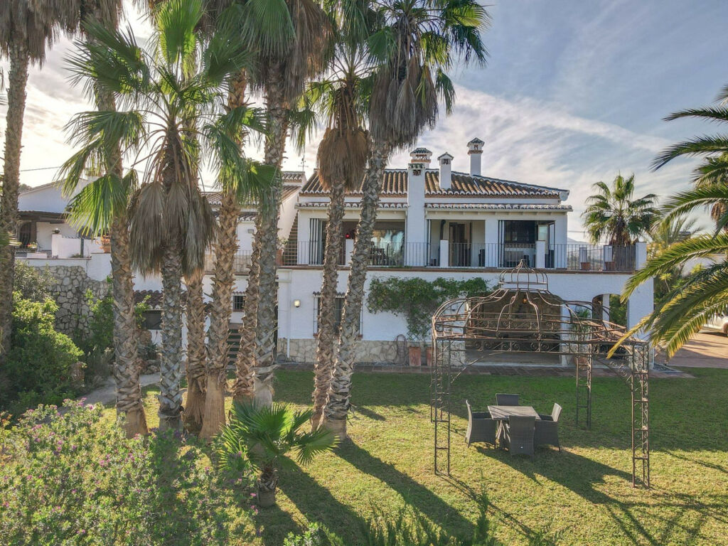 Detached Villa Alhaurín el Grande Málaga - image 57