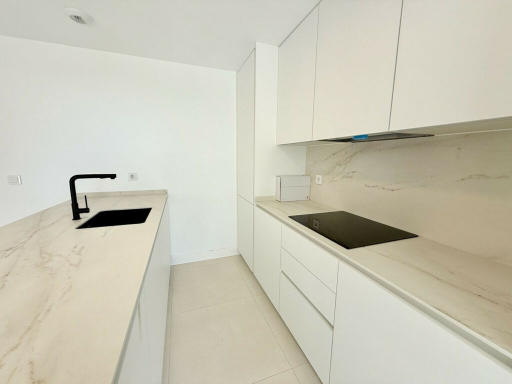 Ground Floor Apartment Fuengirola Málaga - image 6