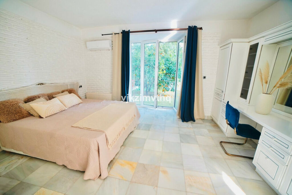 Detached Villa Benalmadena Pueblo Málaga - image 6