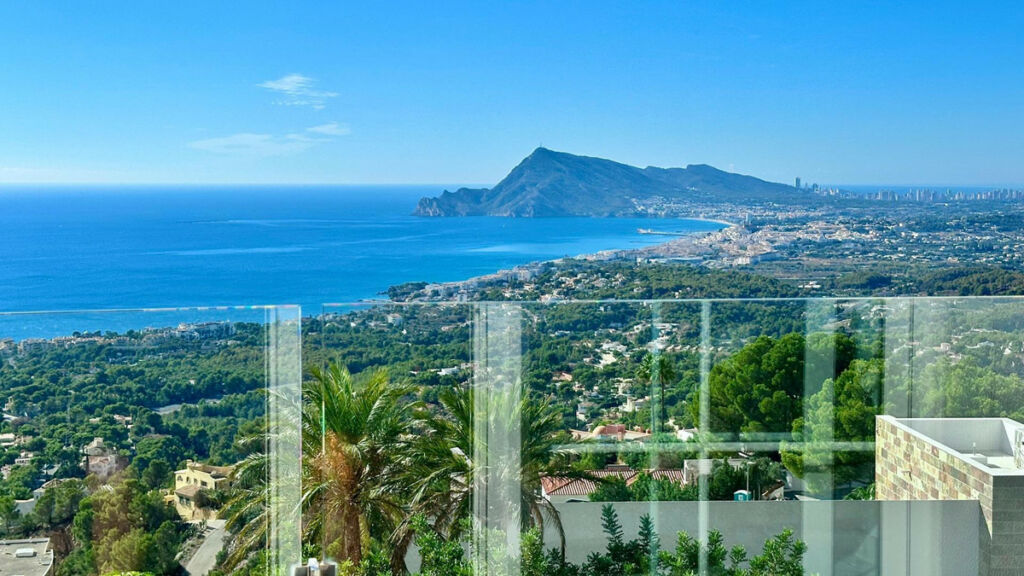 Detached Villa Altea Alicante - image 6
