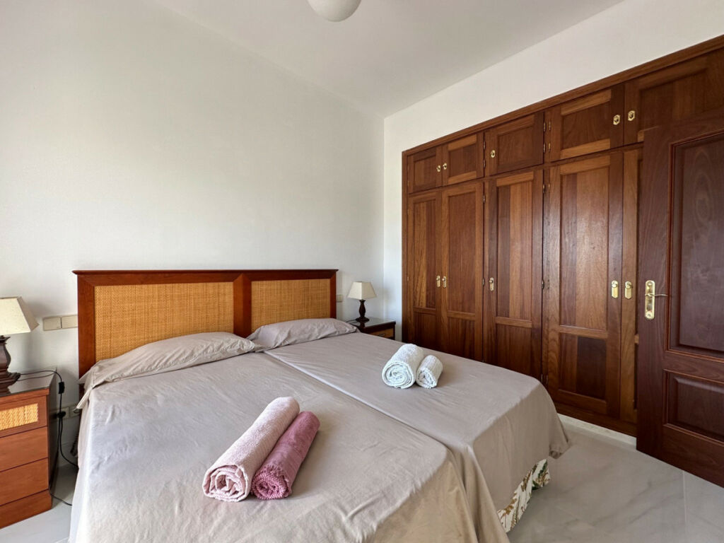 Detached Villa San Pedro de Alcántara Málaga - image 6