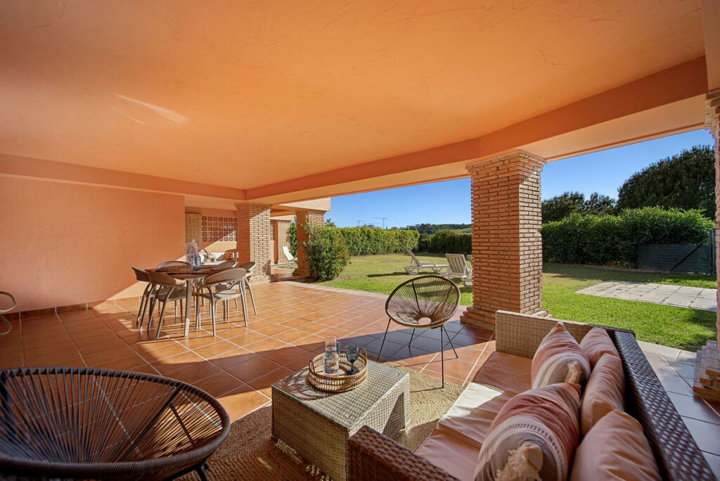 Ground Floor Apartment Casares Playa Málaga - image 6