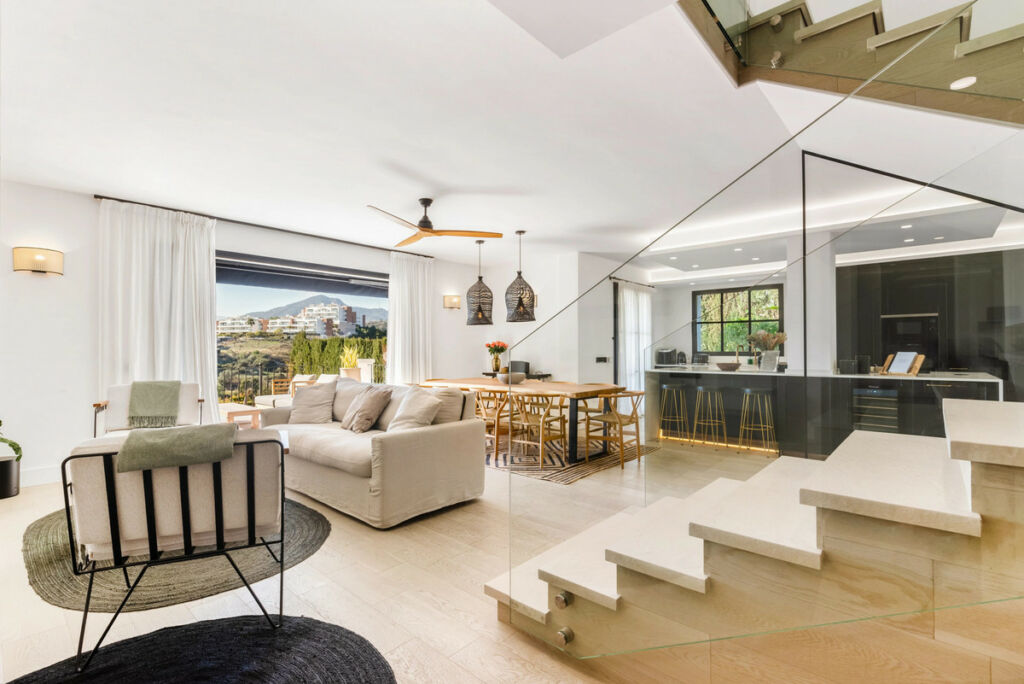 Detached Villa Benahavís Málaga - image 6