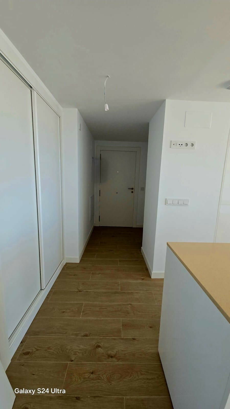 Middle Floor Apartment Estepona Málaga - image 11