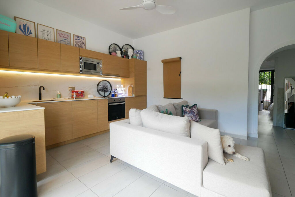 Ground Floor Apartment Calahonda Málaga - image 6