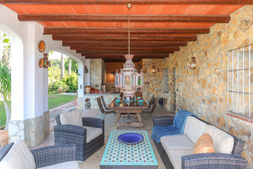 Detached Villa Alhaurín el Grande Málaga - image 6