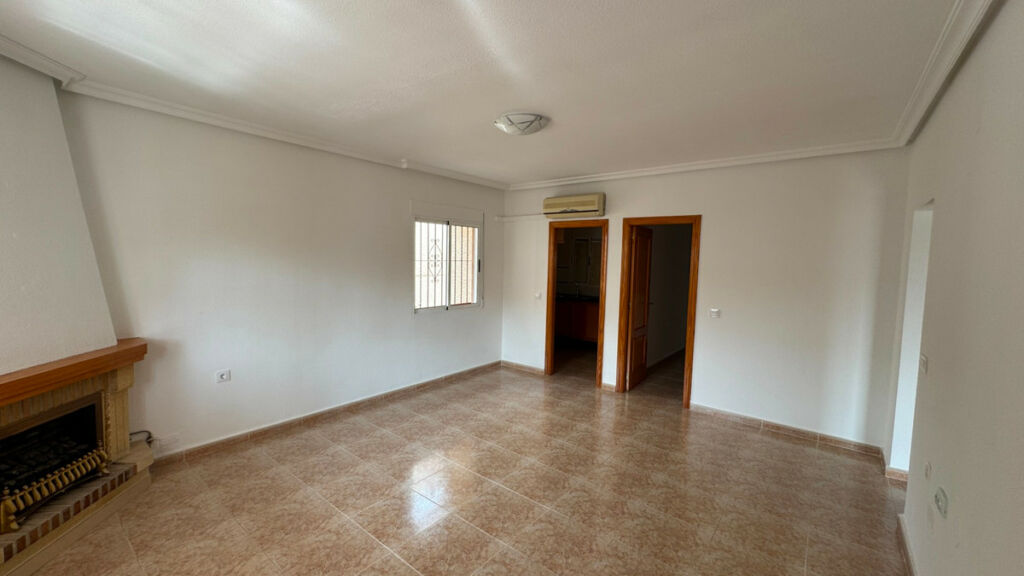 Detached Villa Algorfa Alicante - image 7