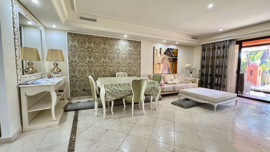 Townhouse The Golden Mile Málaga - image 60