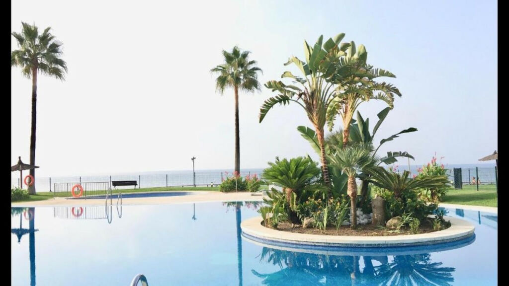Middle Floor Apartment Calahonda Málaga - image 62