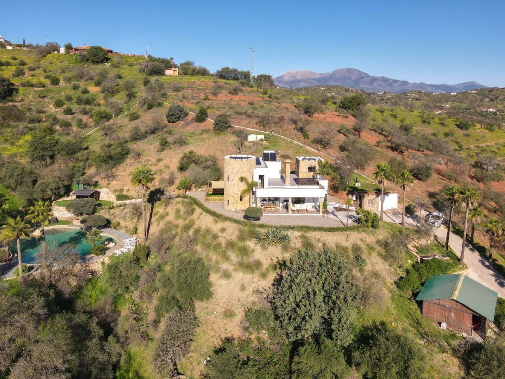 Detached Villa Monda Málaga - image 66