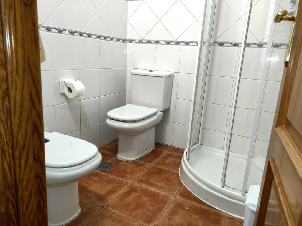 Middle Floor Apartment Marbella Málaga - image 7