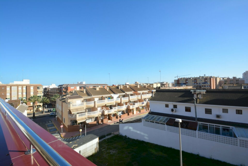 Penthouse Guardamar del Segura Alicante - image 7