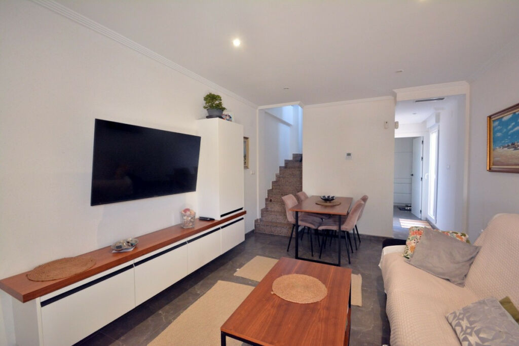 Semi-Detached House Guardamar del Segura Alicante - image 7