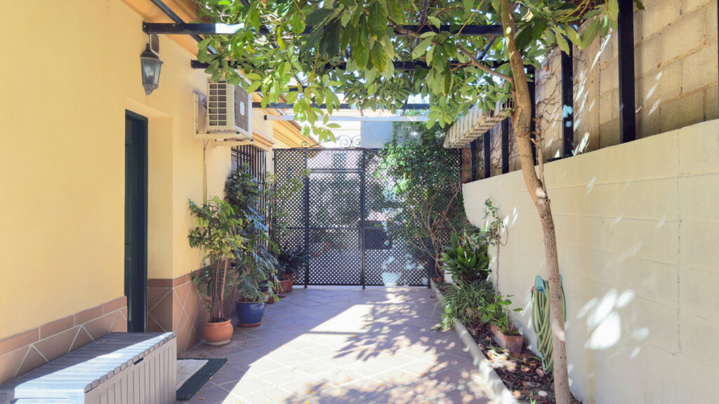 Detached Villa Antequera Málaga - image 7