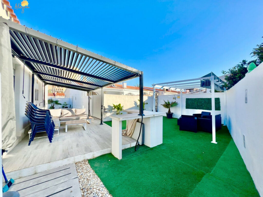 Bungalow Torrevieja Alicante - image 7