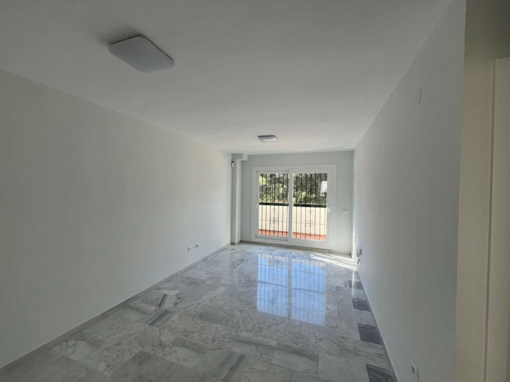 Top Floor Apartment Benalmadena Costa Málaga - image 6