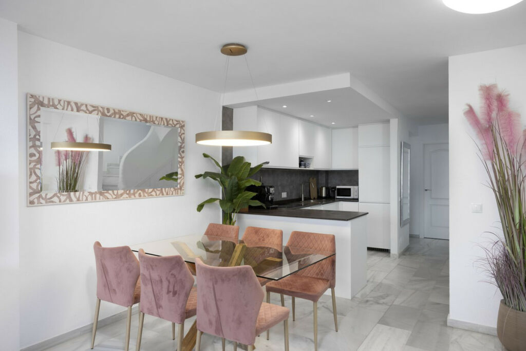 Ground Floor Apartment Calahonda Málaga - image 7