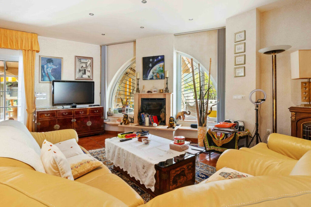 Detached Villa Cabo Roig Alicante - image 7