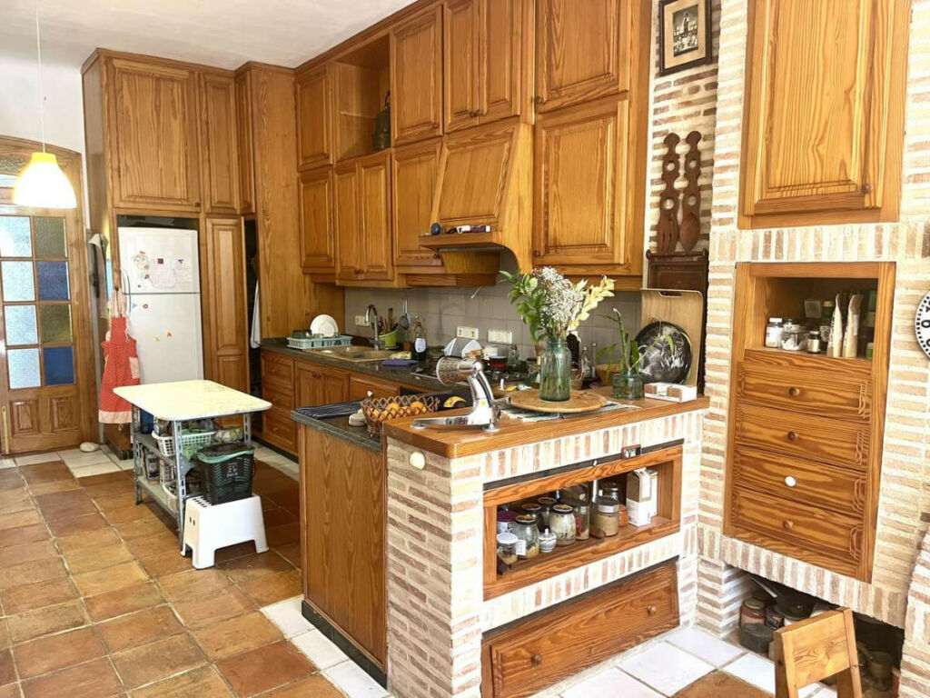 Detached Villa Orba Alicante - image 7