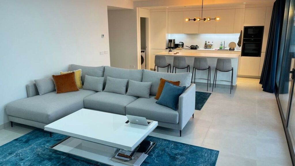 Middle Floor Apartment Fuengirola Málaga - image 5