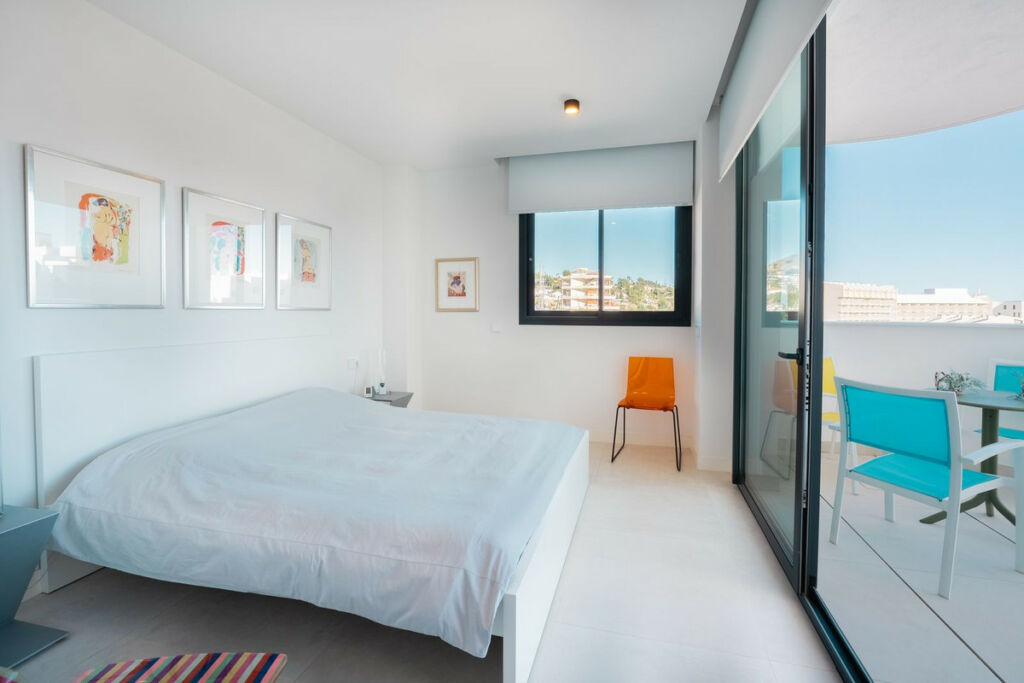 Middle Floor Apartment Fuengirola Málaga - image 7