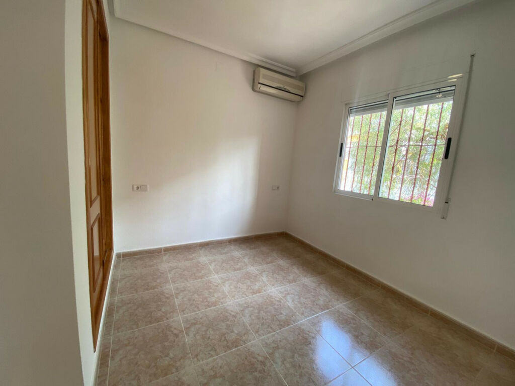 Townhouse Montemar Alicante - image 7