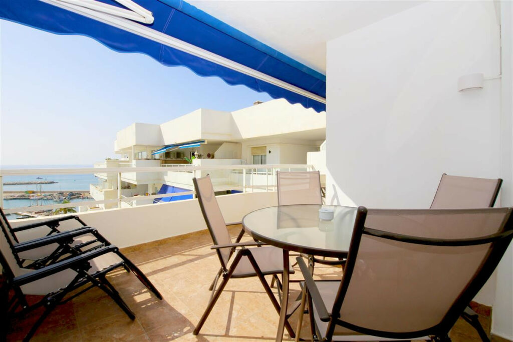 Penthouse Estepona Málaga - image 7