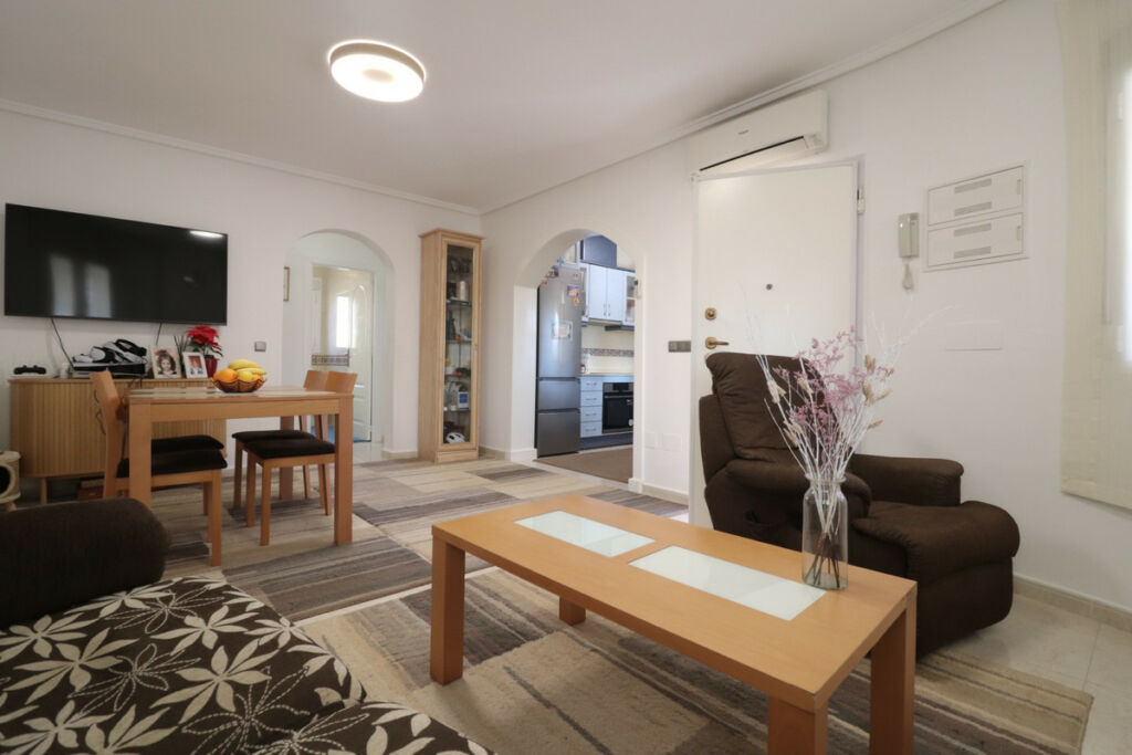 Detached Villa Benijofar Alicante - image 7