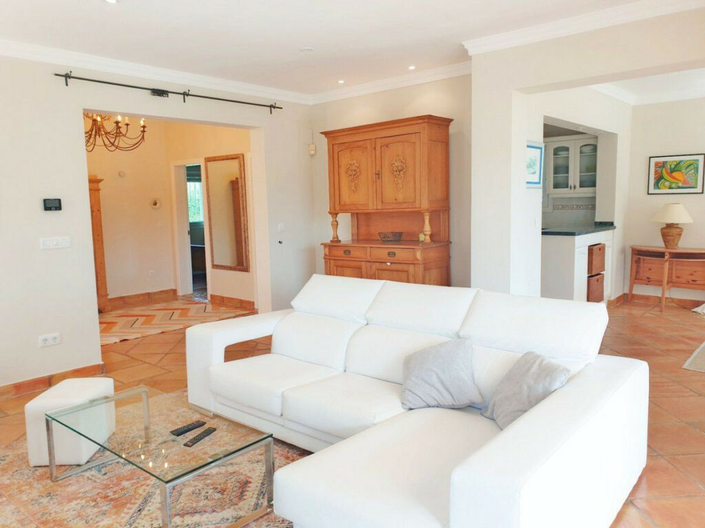 Detached Villa Moraira Alicante - image 8