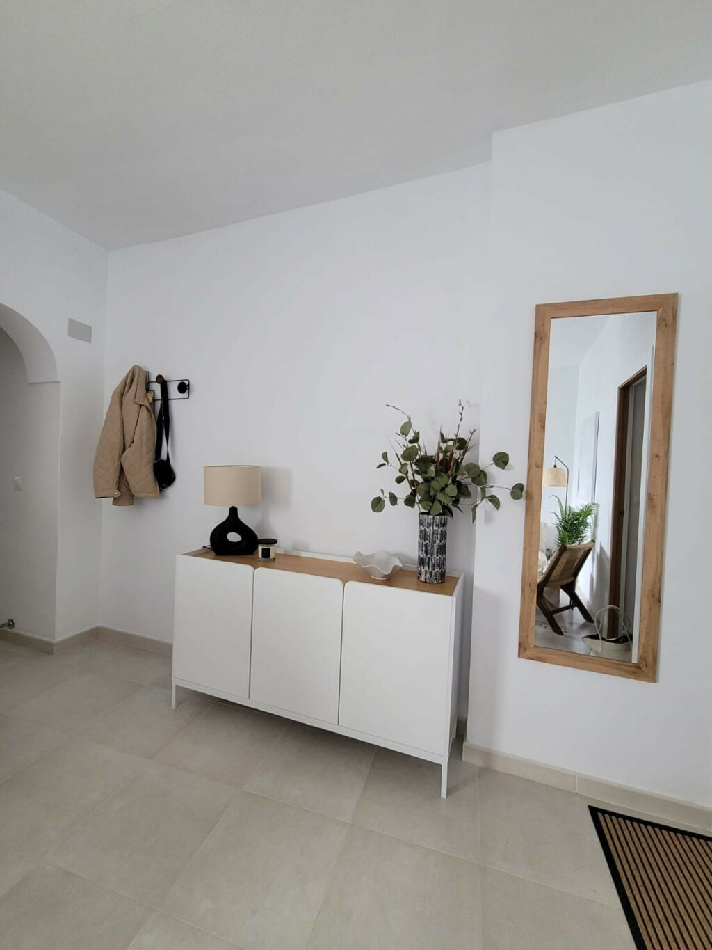Middle Floor Apartment Estepona Málaga - image 11