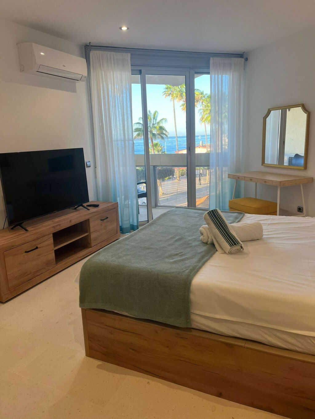 Middle Floor Apartment Marbella Málaga - image 8