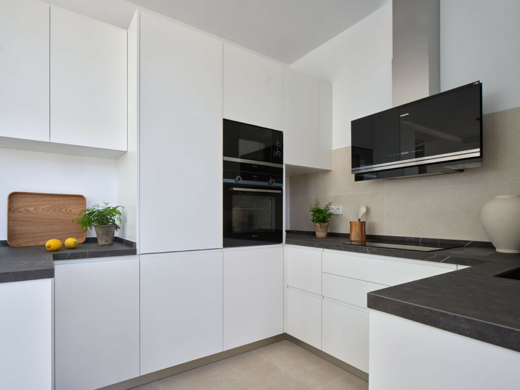 Detached Villa Marbella Málaga - image 8