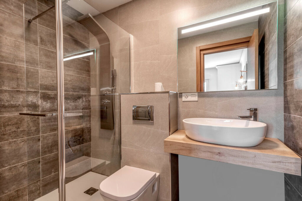 Middle Floor Apartment Puerto Banús Málaga - image 8