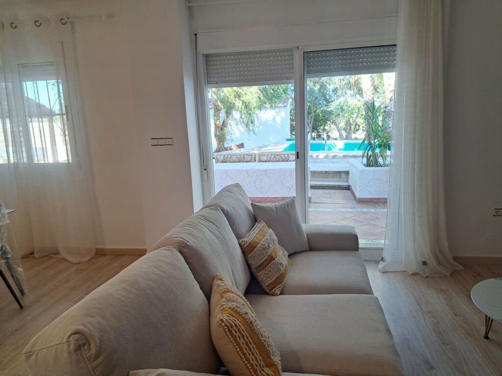 Detached Villa Orihuela Alicante - image 8