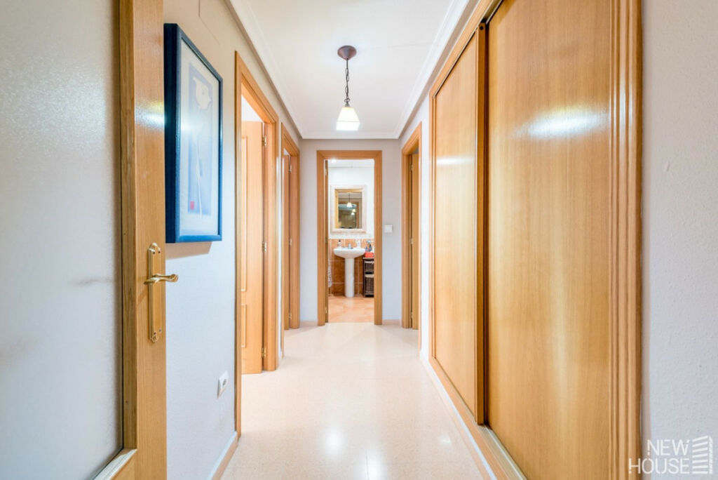 Middle Floor Apartment Playa de San Juan Alicante - image 8