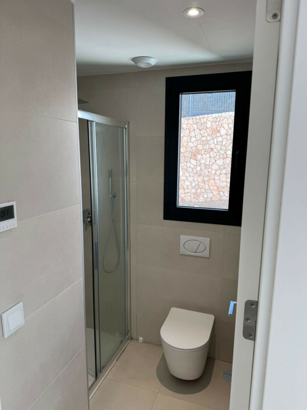 Middle Floor Apartment Fuengirola Málaga - image 10