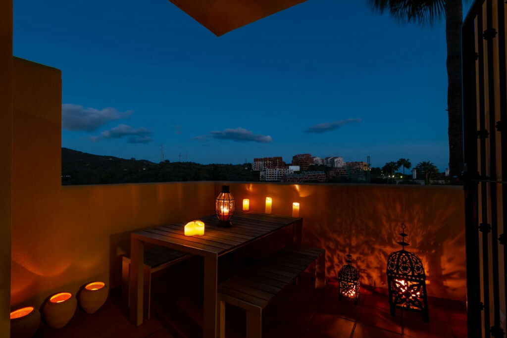 Middle Floor Apartment Elviria Málaga - image 18